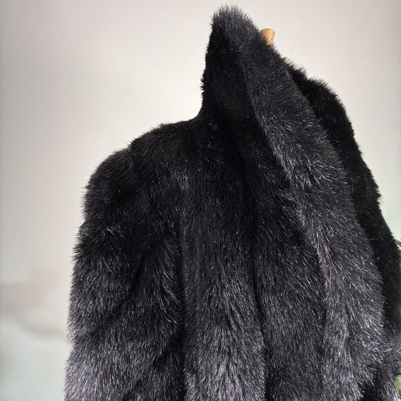 Vintage Black Faux Fur Coat | 80s 90s Plush Modacrylic Mod Jacket, USA Made - Picture 11 of 16